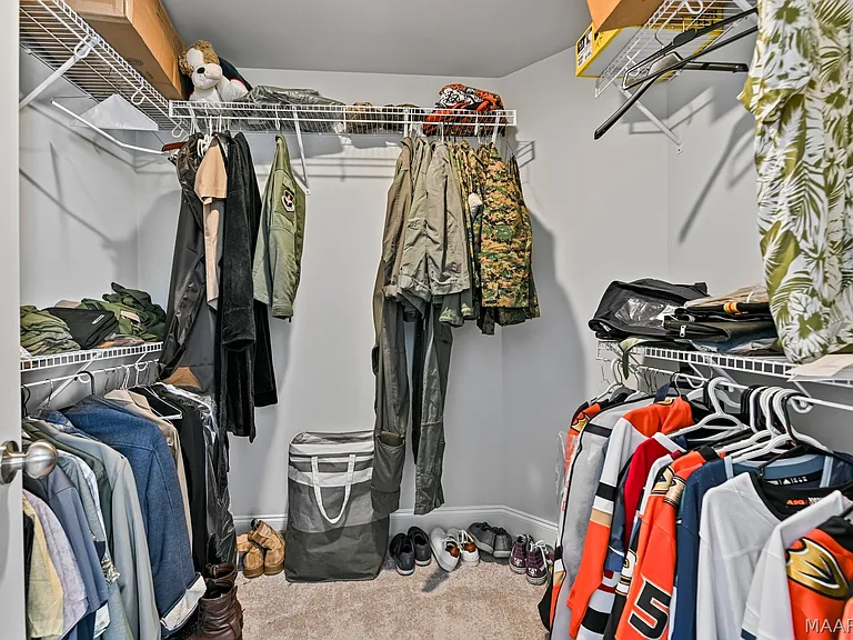 761 Harbin Dr — Photo 17