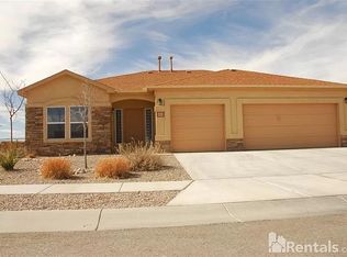 8901 Winncrest Trl NW, Albuquerque, NM 87114