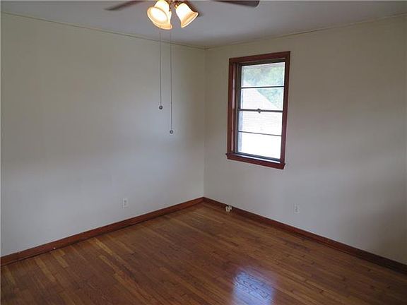 5th image of 405 Shrewsbury Ct APT 7