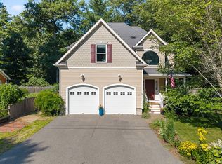 17 Rock Ave, Hudson, MA 01749