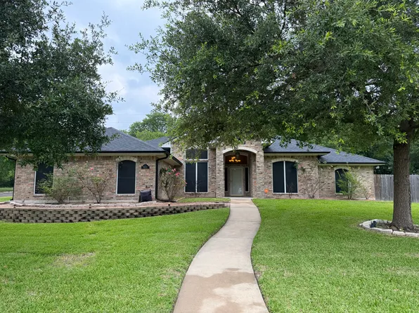 621 S Roy Reynolds Dr, Harker Heights, TX 76548