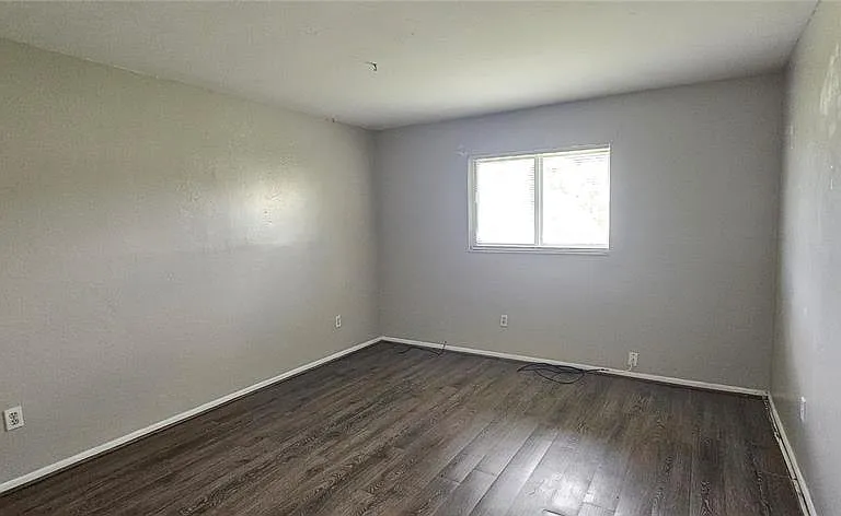 1205 Academy Blvd #B — Photo 10