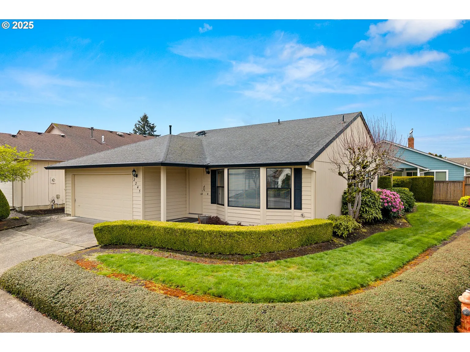 2245 NE 157th Ave photo 1