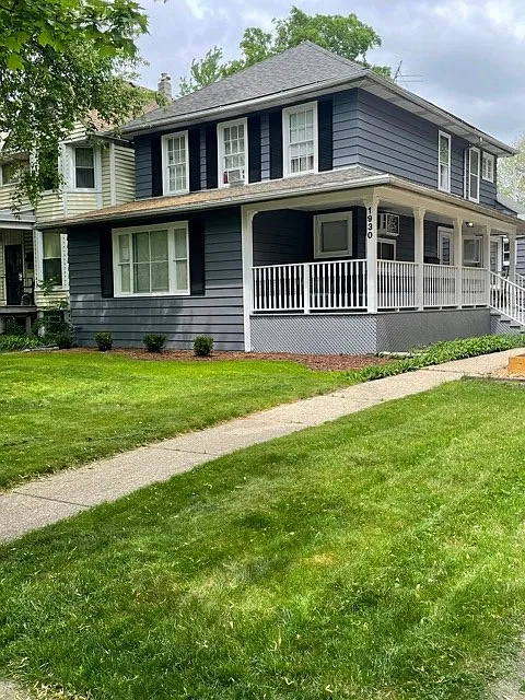1930 W Morse Ave #2