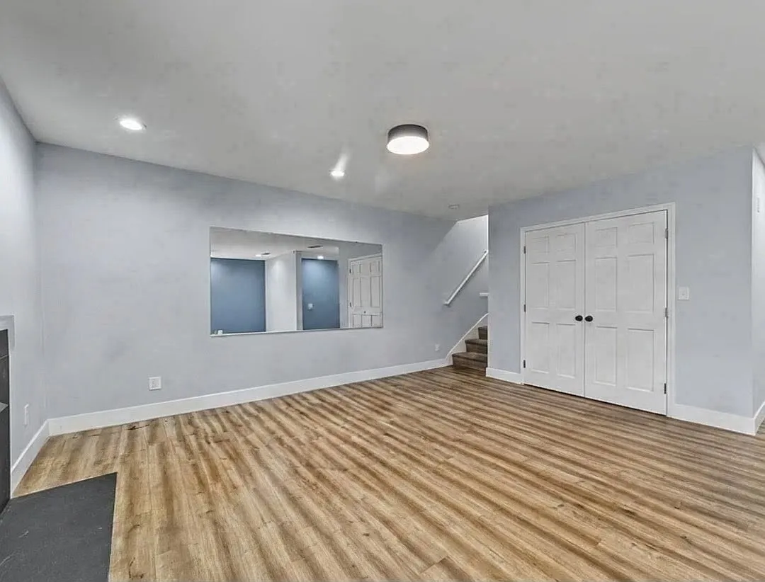 Studio, 850 sqft, $1,350 — Photo 4