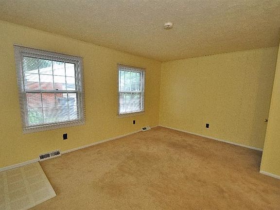 5th image of 540 Cricklewood Dr