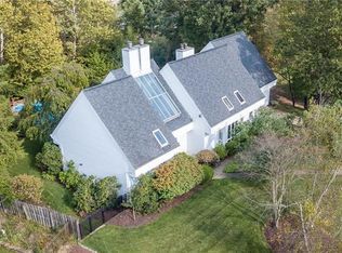 1900 Lake Marshall Dr, Gibsonia, PA
