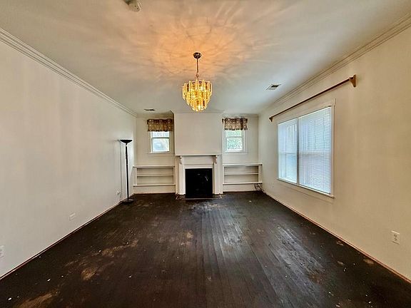 5th image of 630 Main St E