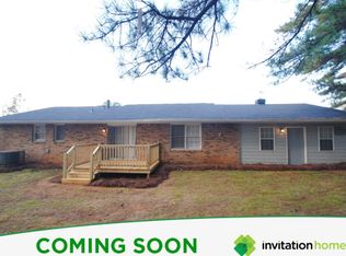 2776 Jaguar Dr, Ellenwood, GA 30294