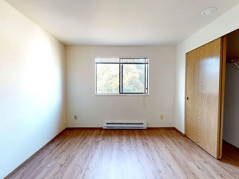 Seattle North Apartments — Photo 72