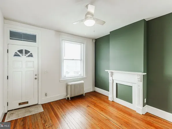 626 Moyer St, Philadelphia, PA 19125