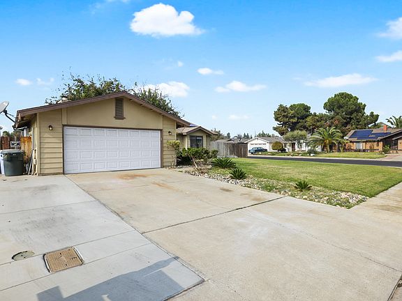 4th image of 2194 Knowlwood Dr