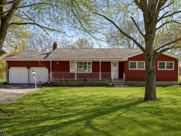 74 Maple Ln, Hardwick Twp., NJ 07825