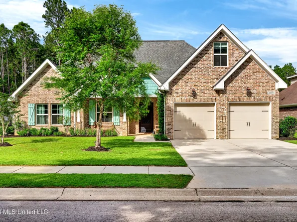 24491 Oak Island Dr, Pass Christian, MS 39571