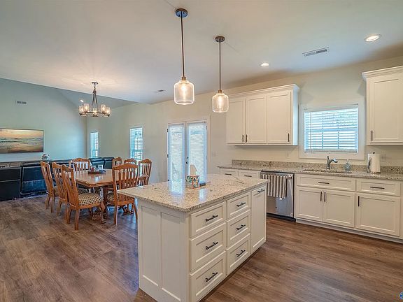 5th image of 485 Zoey Grace Dr