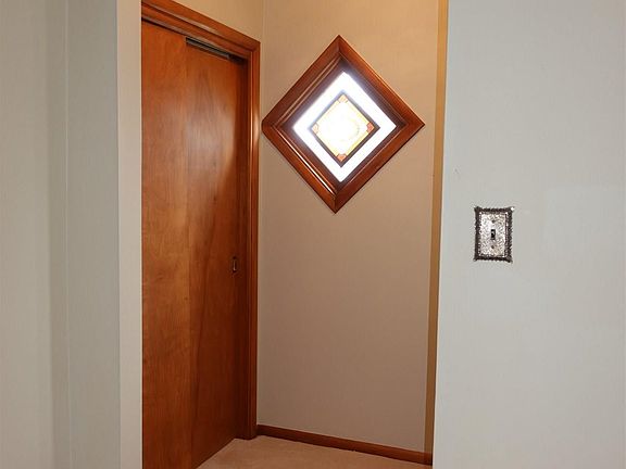 5th image of 1516 Haynor St