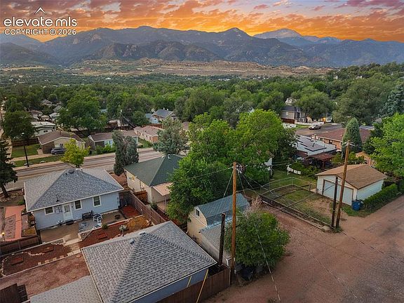 3rd image of 2206 W Uintah St