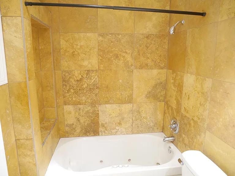 2318 Eutaw Pl #1 — Photo 11