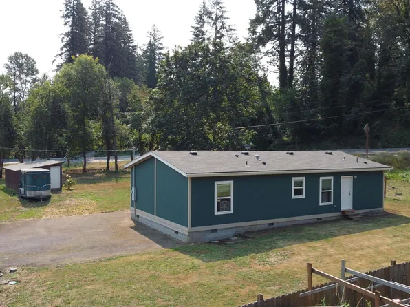 25922 S River Lake Rd, Estacada, OR 97023