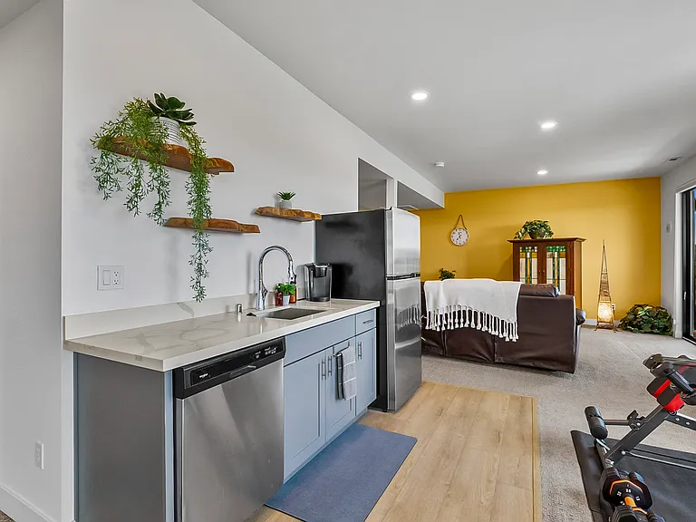 479 Lehman Dr — Photo 28