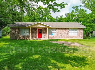 3210 Ridgefield Rd, La Porte, TX 77571