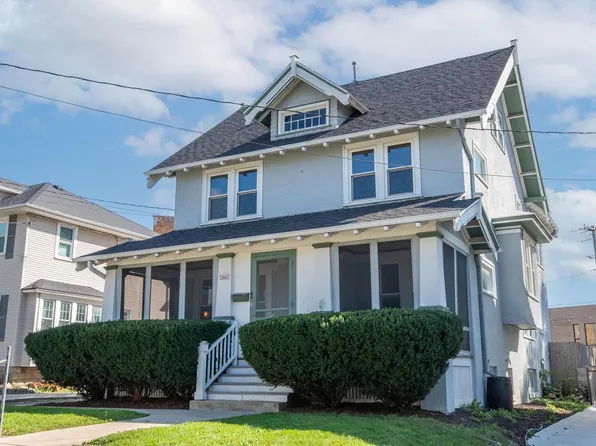 7441 Lincoln PLACE, Wauwatosa, WI 53213