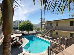 5204 Fallbrook Ave #8, Woodland Hills, CA 91364