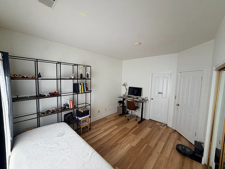 4135 Stanley Blvd — Photo 13