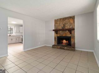 1212 Creek Forest Ct NW, Conyers, GA 30012