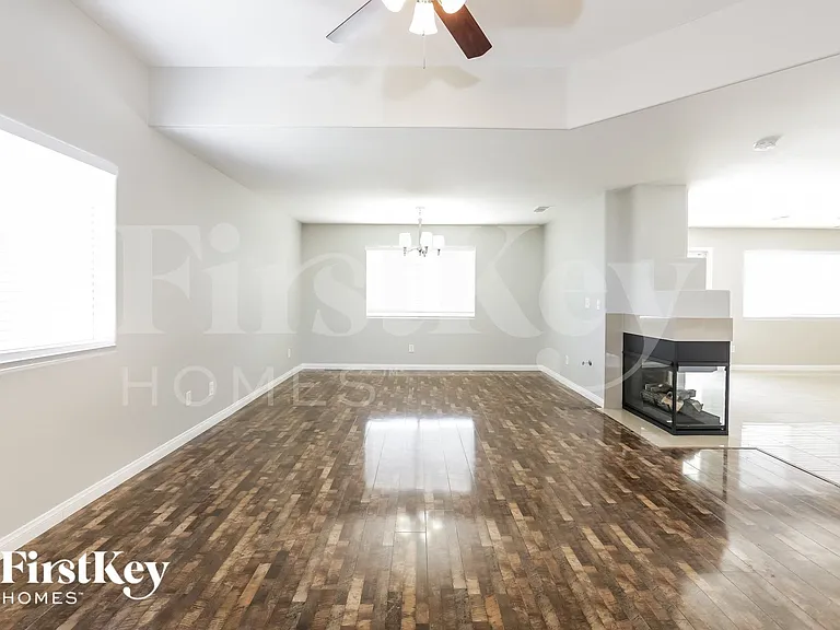 9501 Forest Lily Ct — Photo 3