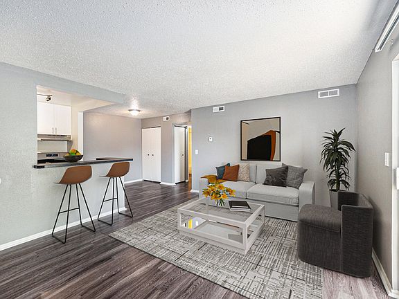 5th image of 1621 Park West Dr #1645-202
