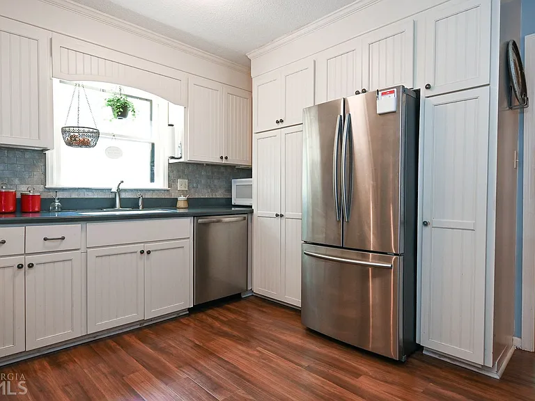225 Snapfinger Dr — Photo 12