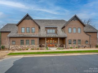 275 Clubhouse Ln #C-101, Mill Spring, NC 28756