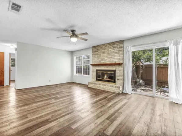 6802 Mini Cir Unit B, Austin, TX 78745