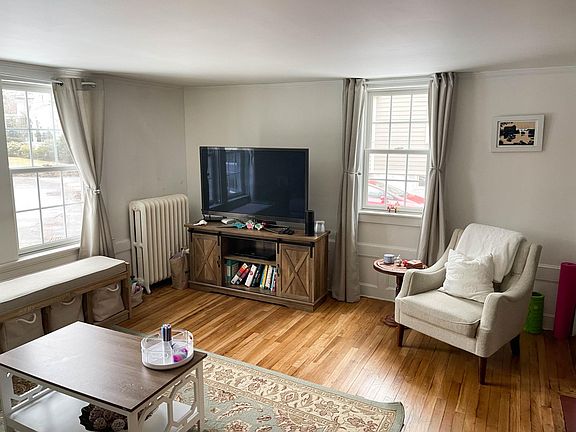 Living Room with gas fireplace