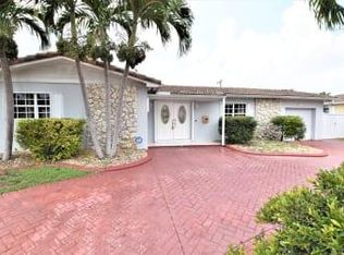 1720 SW 98th Ave, Miami, FL 33165