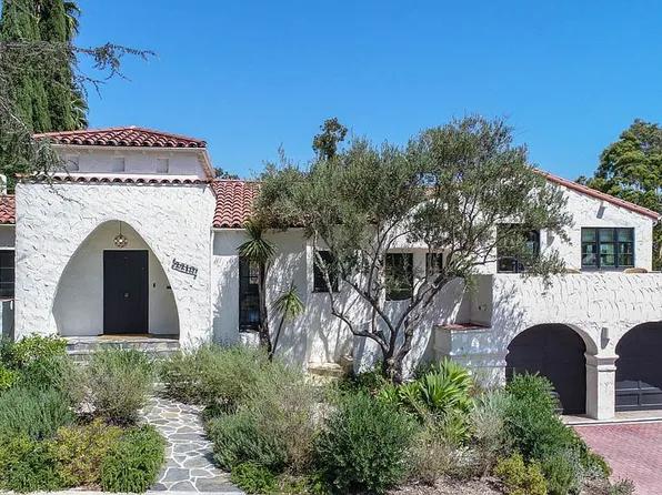 2210 Moreno Dr, Los Angeles, CA 90039