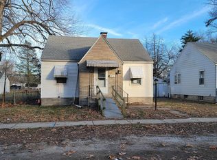 2206 S 12th St, Springfield, IL 62703