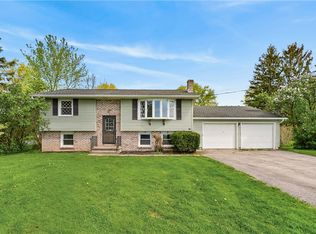 86 Church Rd, Hilton, NY 14468