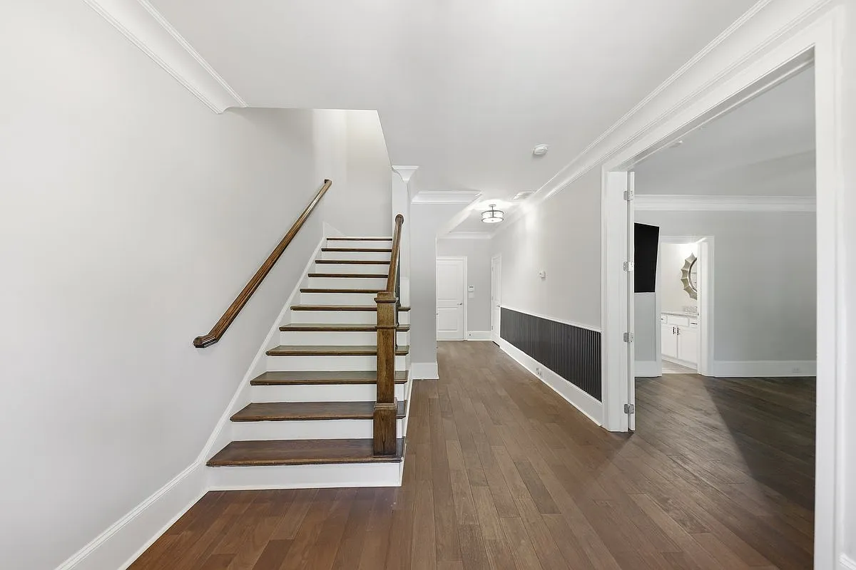 5 bed, 4.5 bath, 3886 sqft, $3,850 — Photo 4
