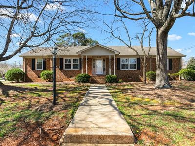 2103 Huntington Rd, Burlington, NC, 27215