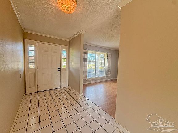 3rd image of 6921 Kitty Hawk Dr