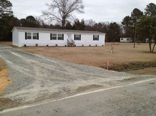 1173 Wards Rd, Wallace, NC 28466