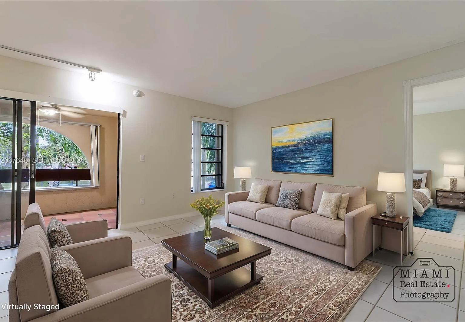 Kenland Pointe Condo #1 — Photo 1