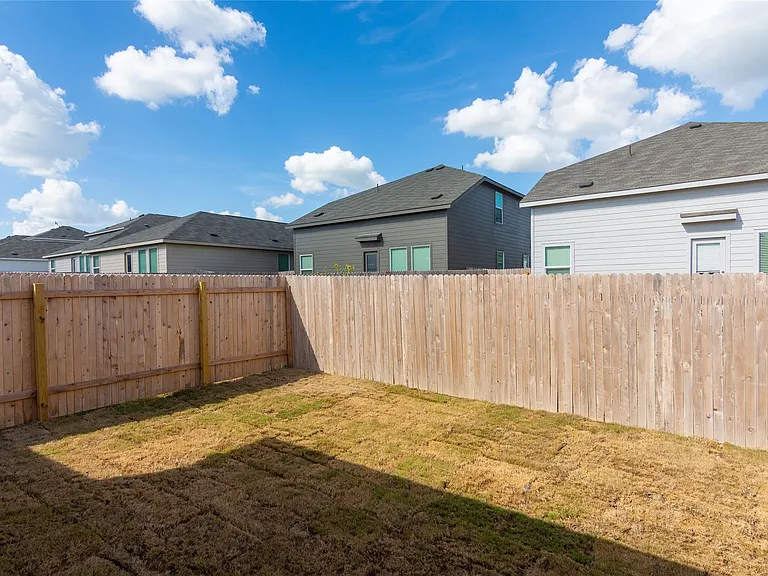 153 Starpacker Ln — Photo 4