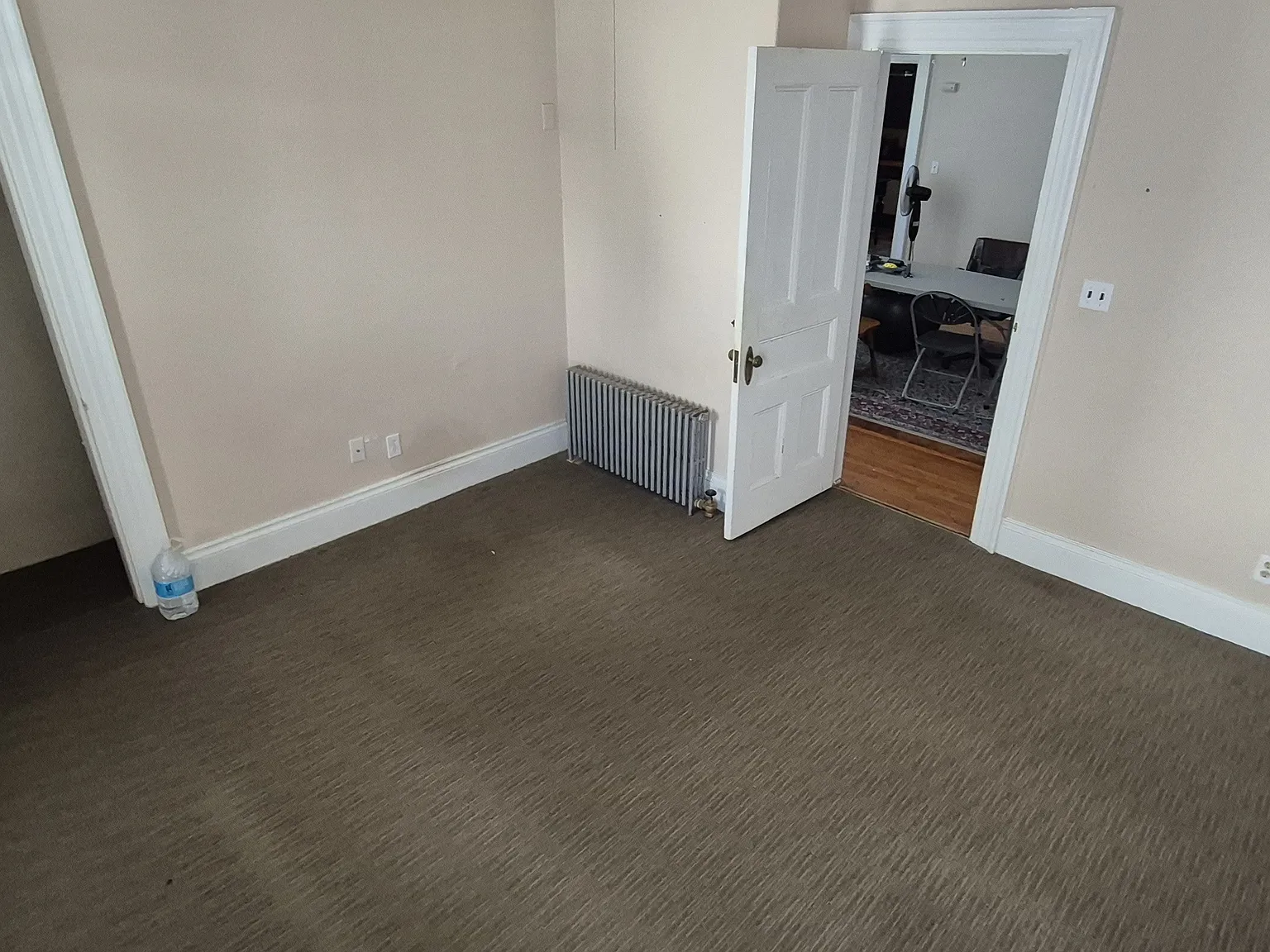 3 bed, 1505 sqft, $834 — Photo 2