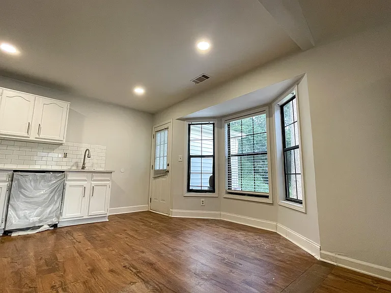 668 Greenvale Rd #668 — Photo 4