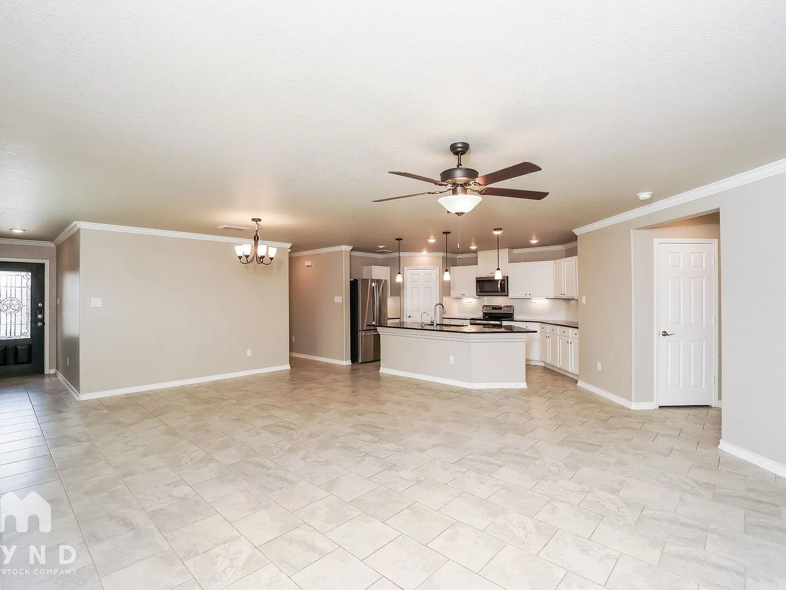 3 bed, 2.0 bath, 1549 sqft, $1,695 — Photo 4