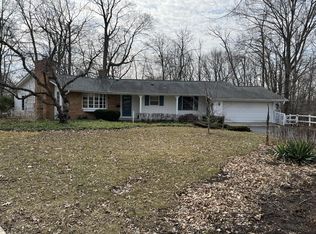 6015 Briarclift Ct, Greendale, WI 53129