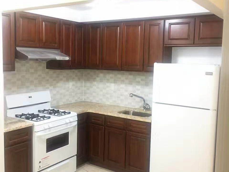 1st image of 136-21 Latimer Pl Floor 4